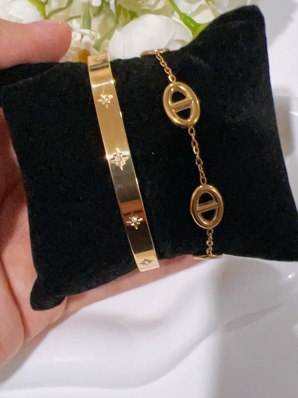 Gold Tone Star-Accent Bangle & Chain Bracelet Set
